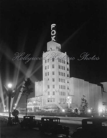 Fox-Wilshire-Theater---Beve[1].jpg